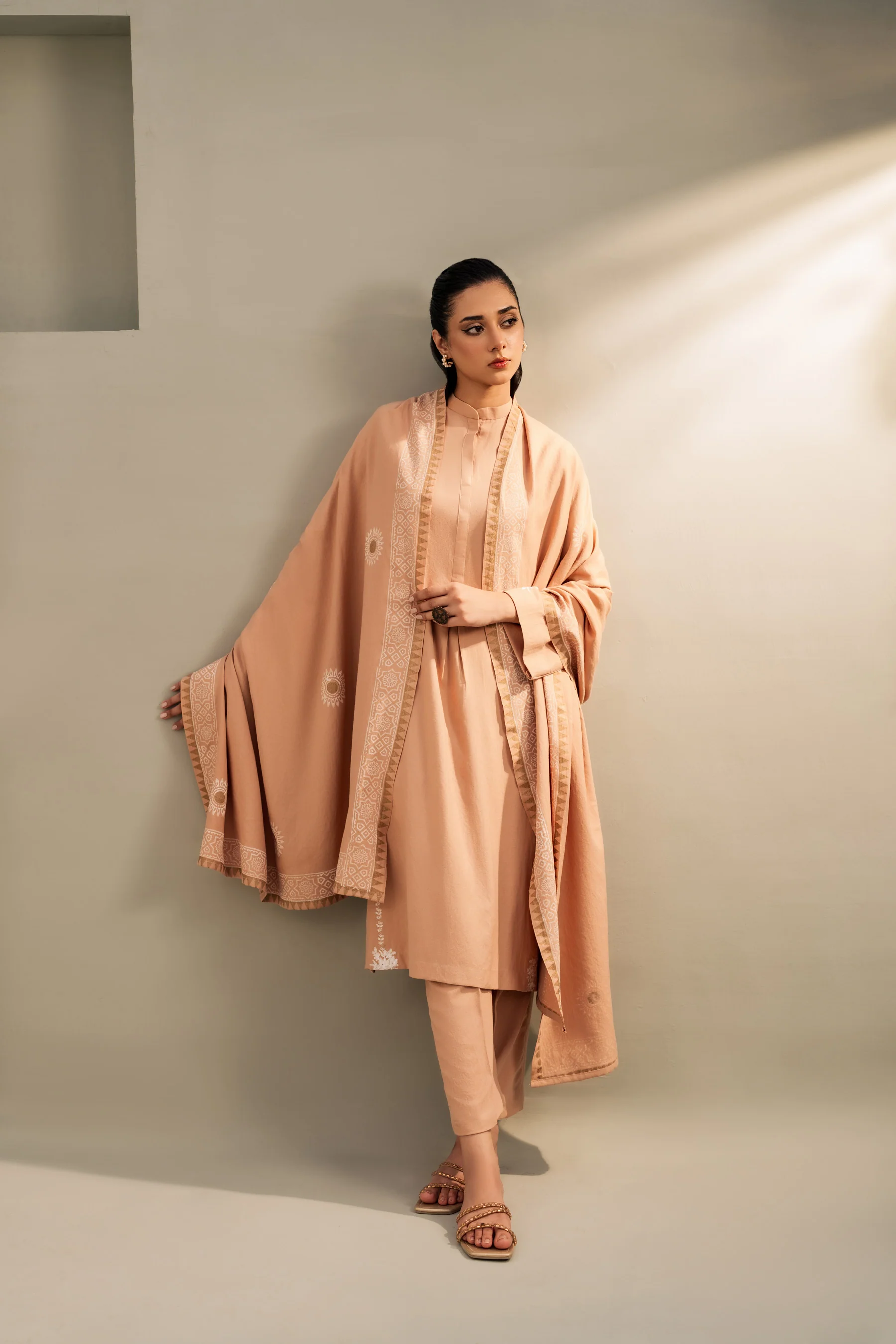 AW-142 Unstitched - Image 5