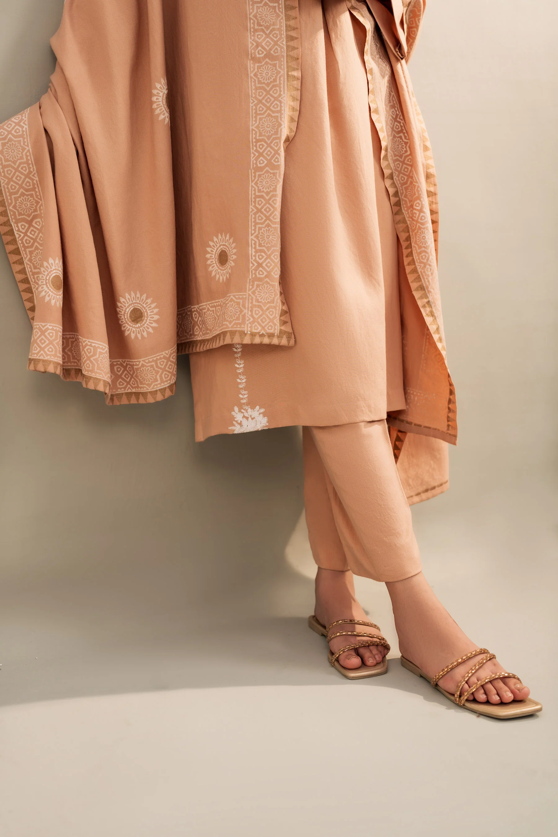 AW-142 Unstitched - Image 6