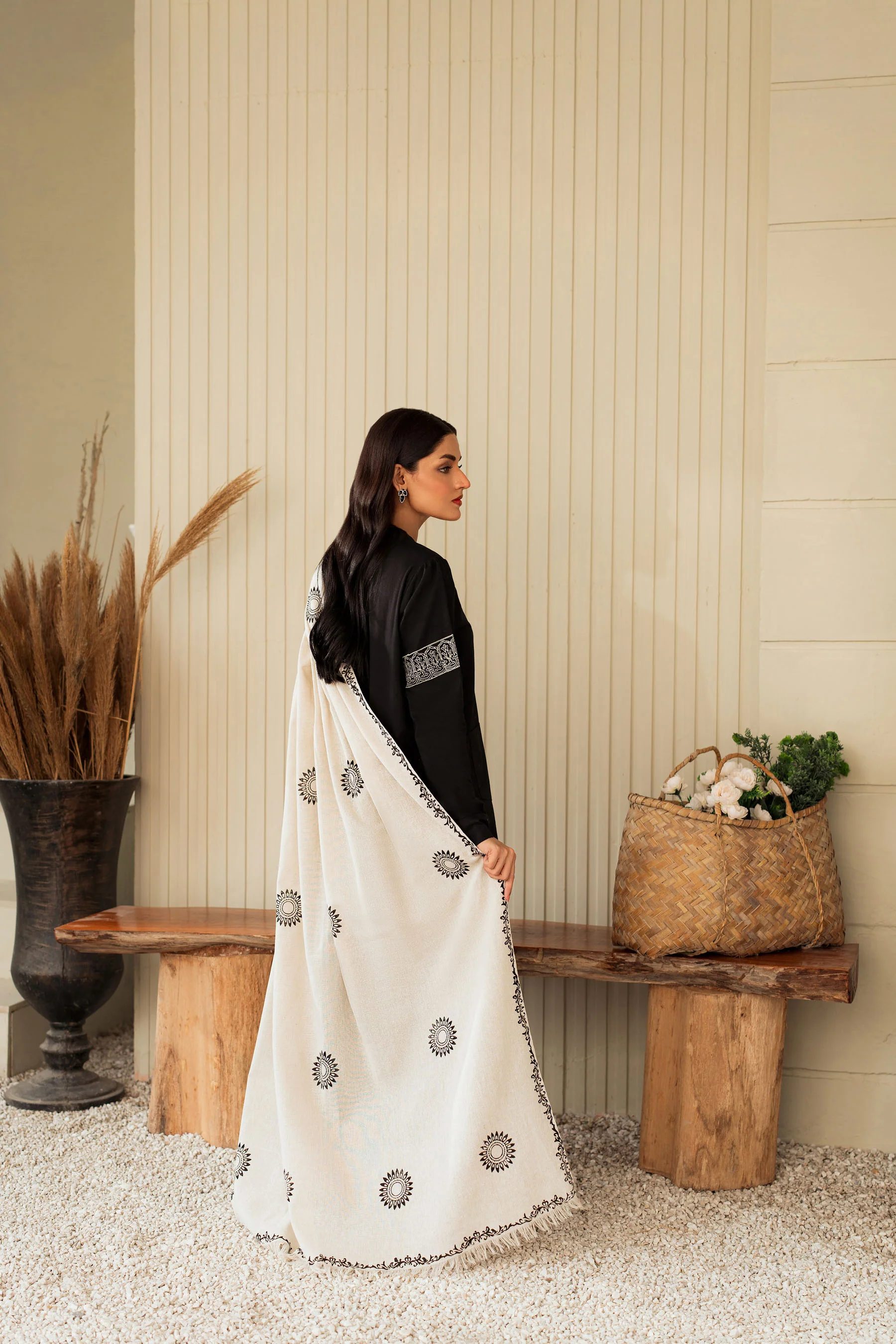 Shawl AW-93 - Image 4