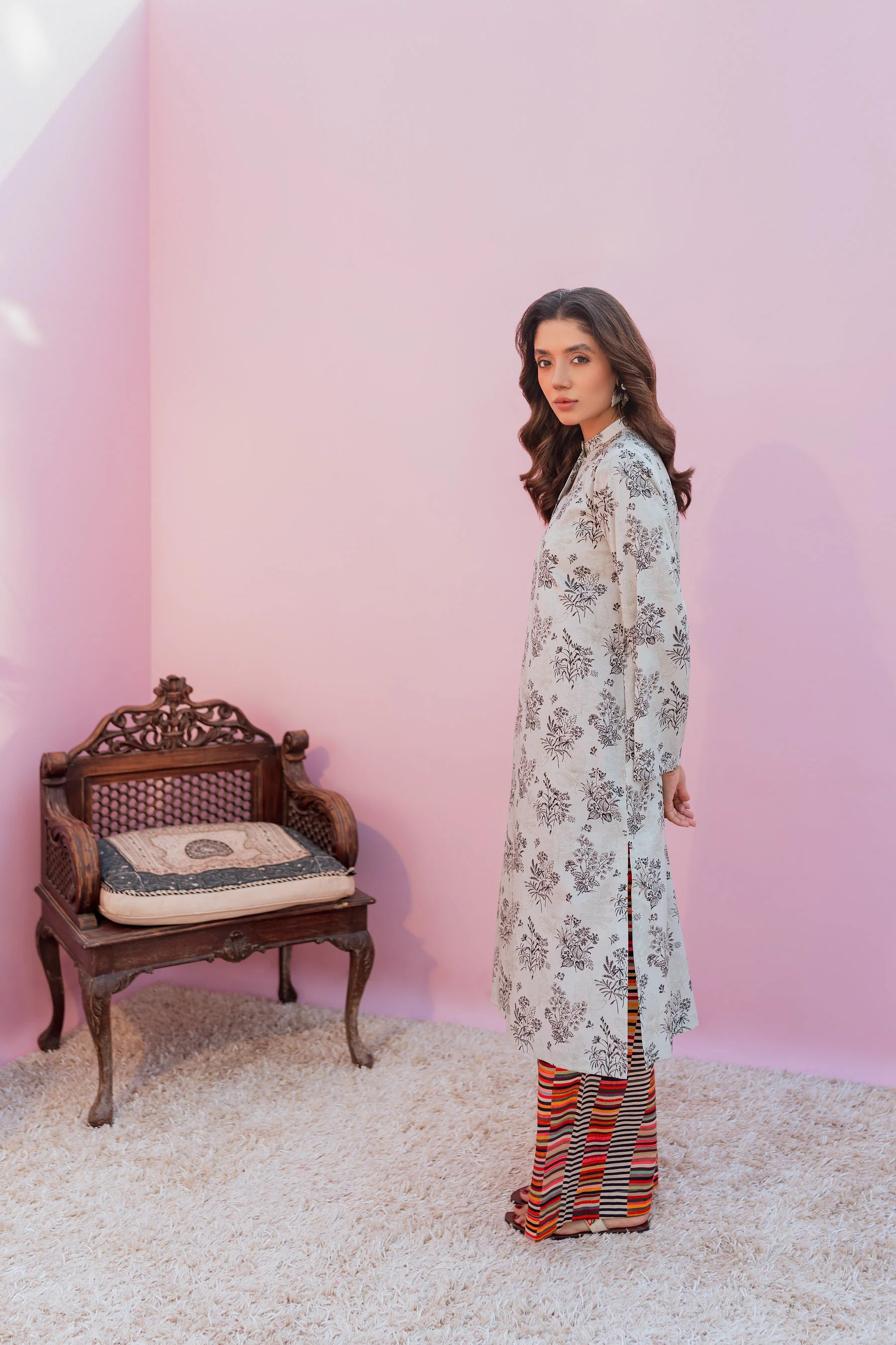 Unstitched EF-203 - Image 3